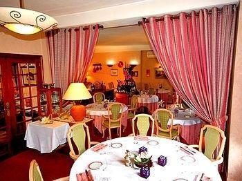 Hotel La Chaum'Yerres Chaumes-en-Brie Extérieur photo
